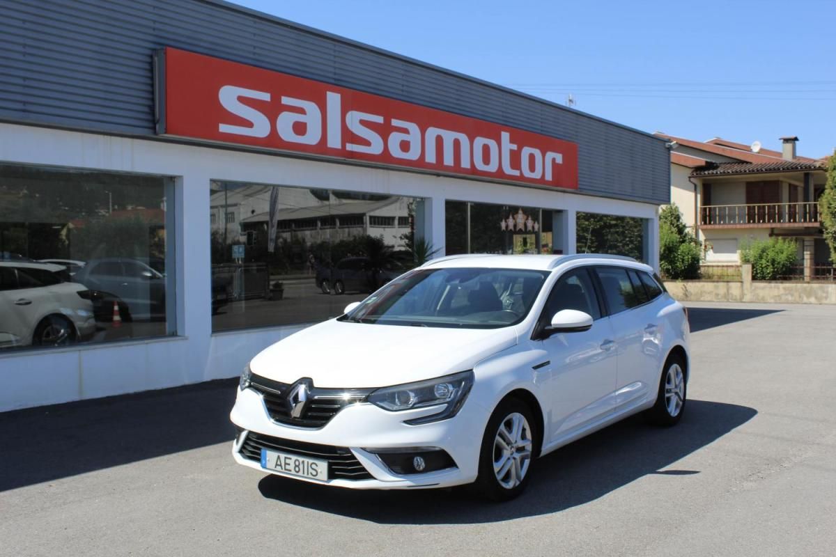 renault-megane-sport-tourer-2018-diesel-1461cc