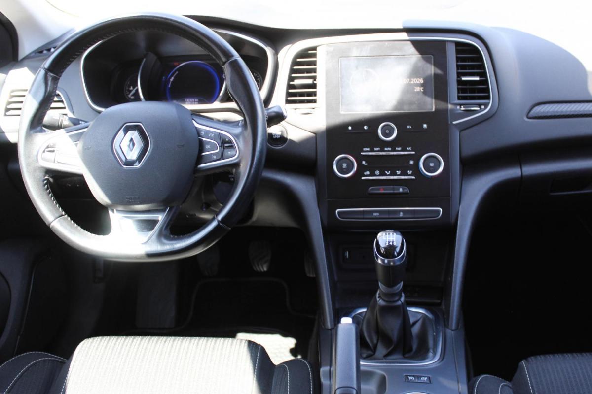 renault-megane-sport-tourer-2018-diesel-1461cc