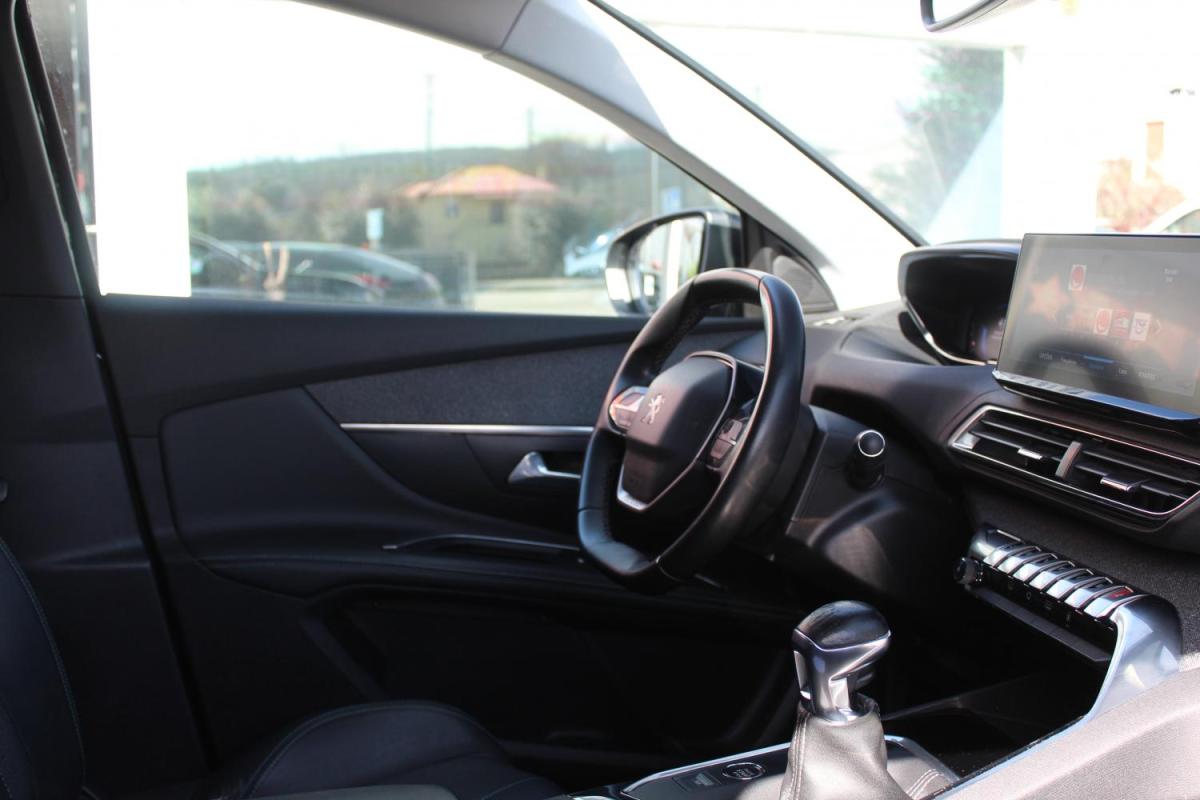 peugeot-5008-2021-diesel-1499cc