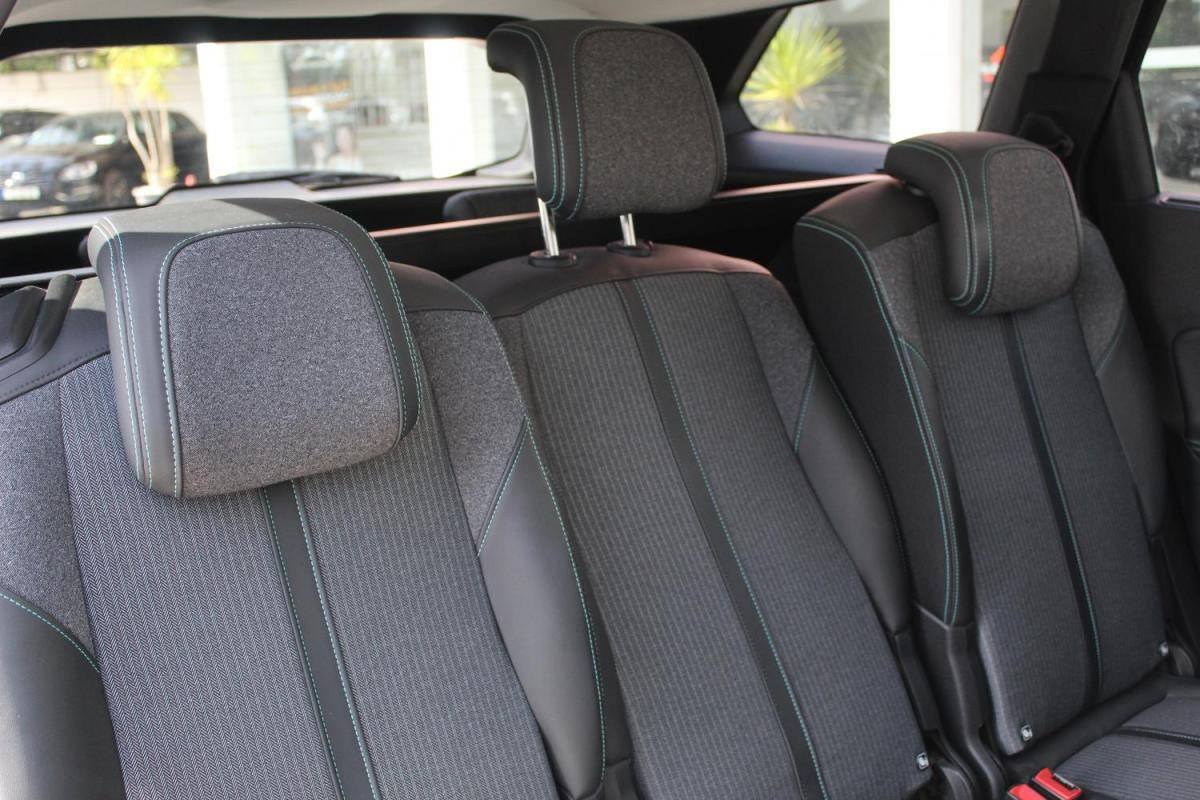 peugeot-5008-2021-diesel-1499cc