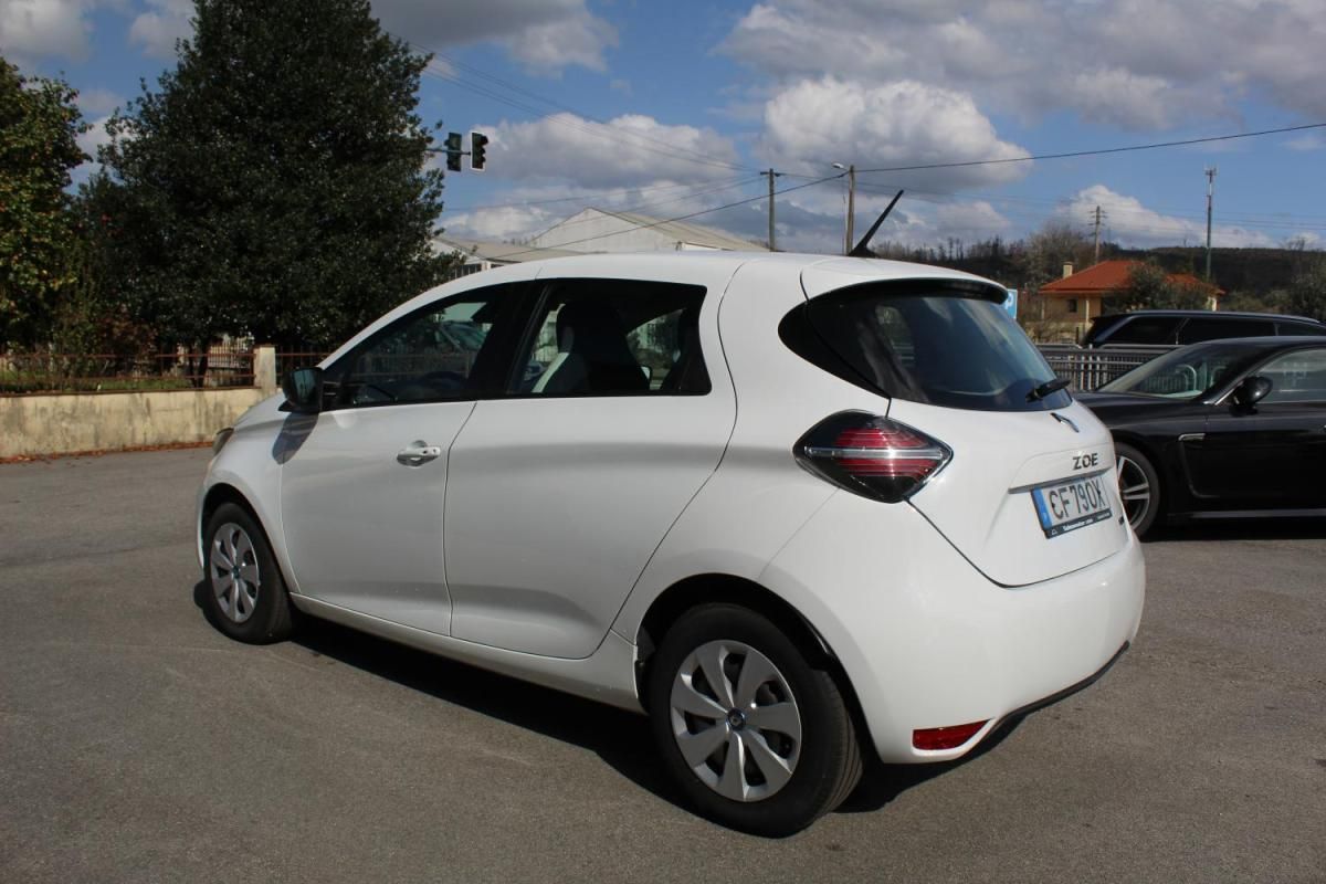 renault-zoe-2021-eletrico-0cc