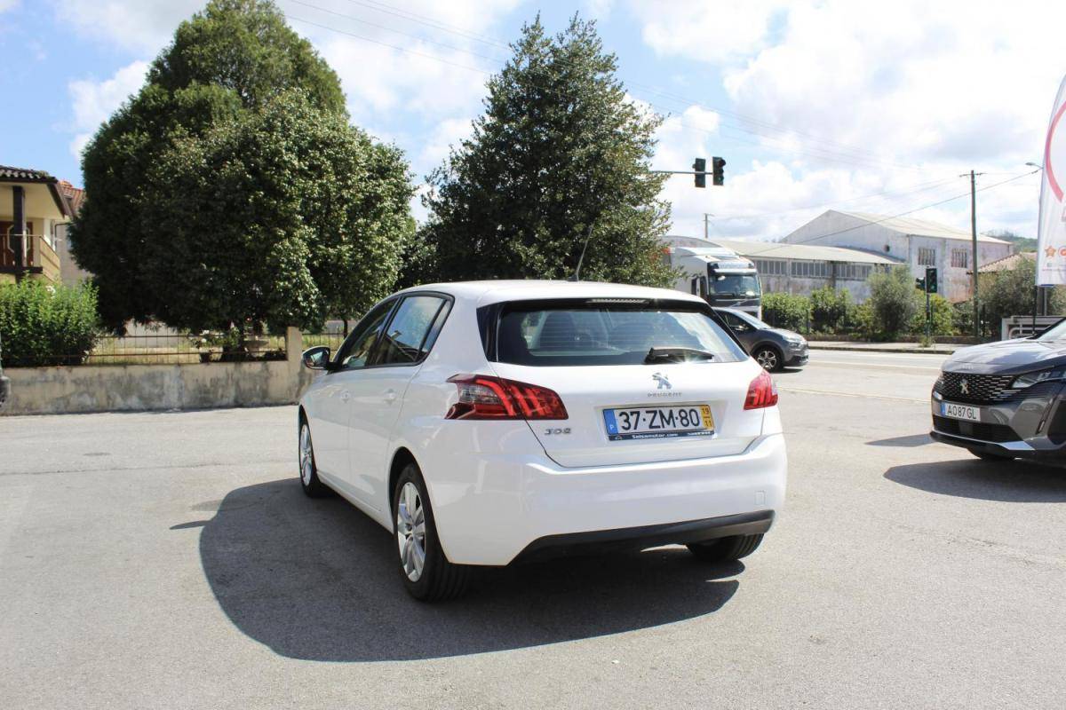 peugeot-308-2019-diesel-1499cc