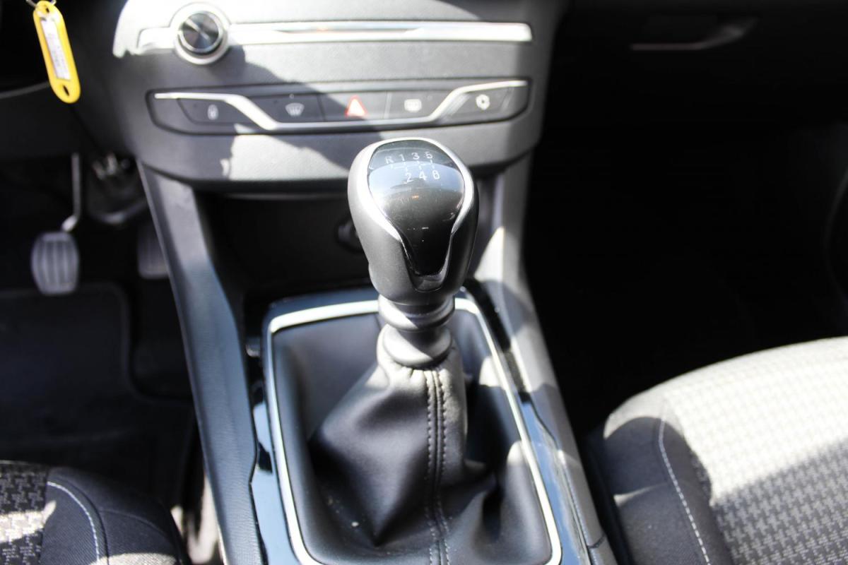 peugeot-308-2019-diesel-1499cc