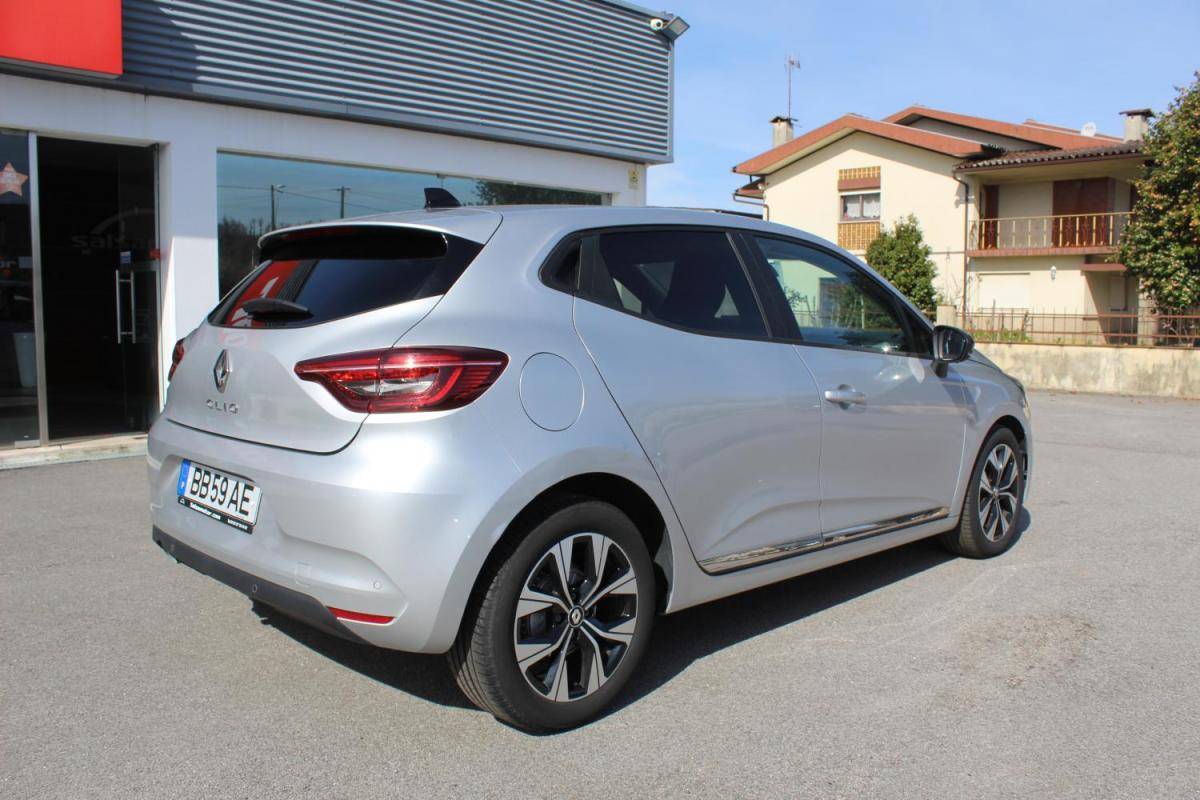 renault-clio-2023-diesel-1461cc