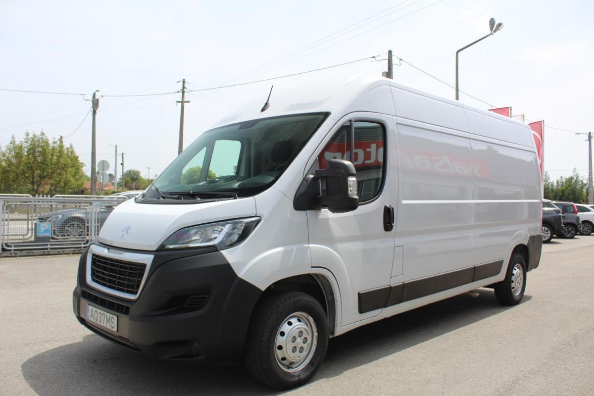 peugeot-boxer-2022-diesel-2179cc