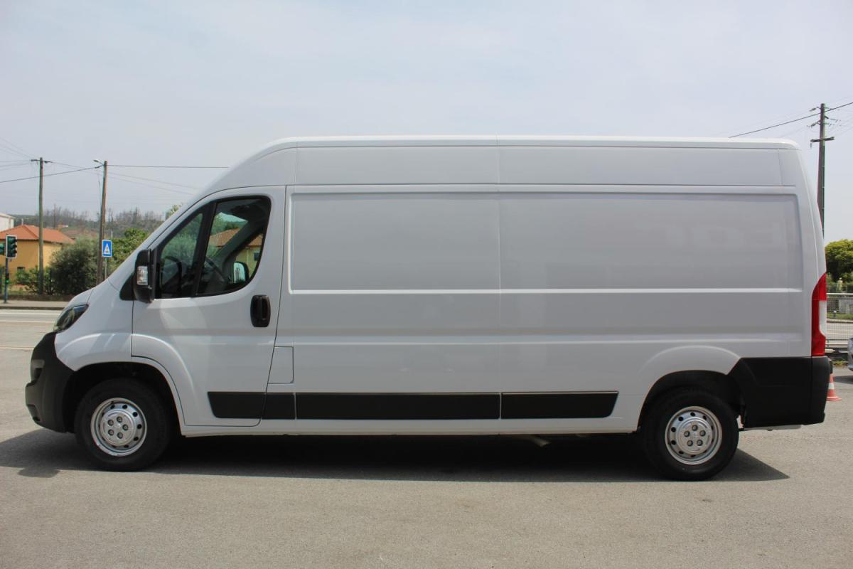 peugeot-boxer-2022-diesel-2179cc