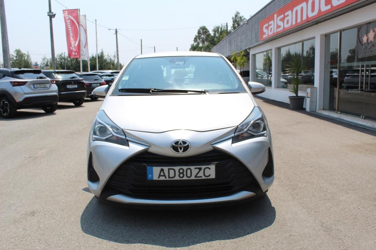 toyota-yaris-2020-gasolina-998cc