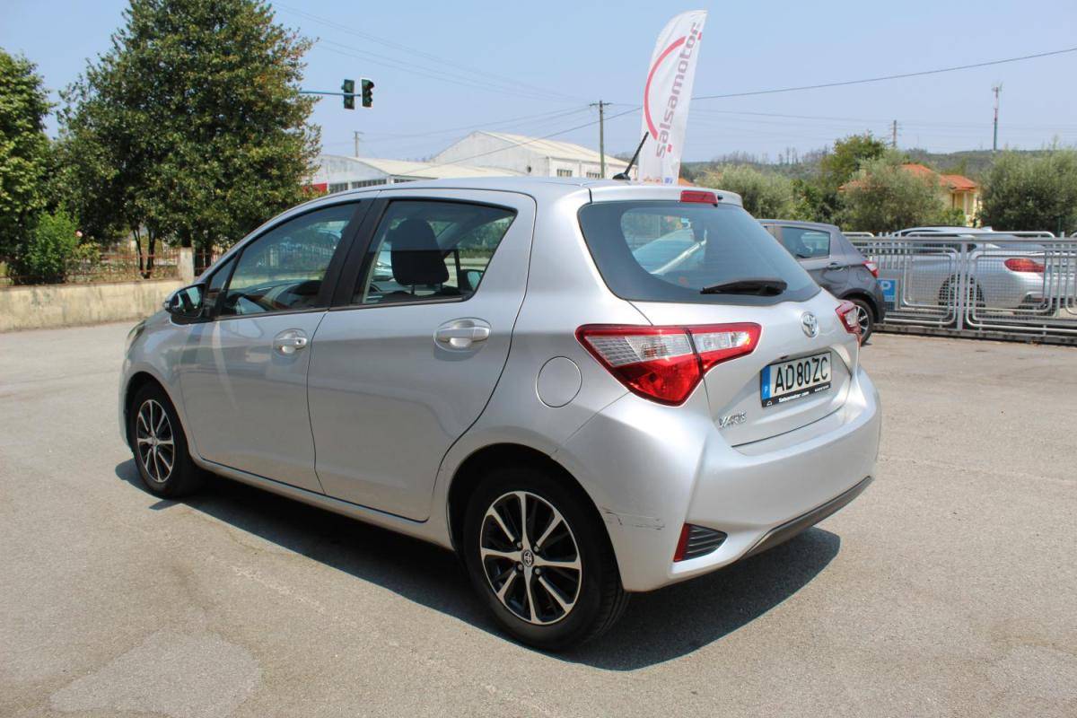 toyota-yaris-2020-gasolina-998cc