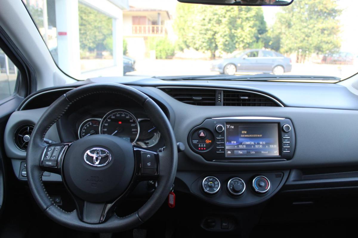 toyota-yaris-2020-gasolina-998cc
