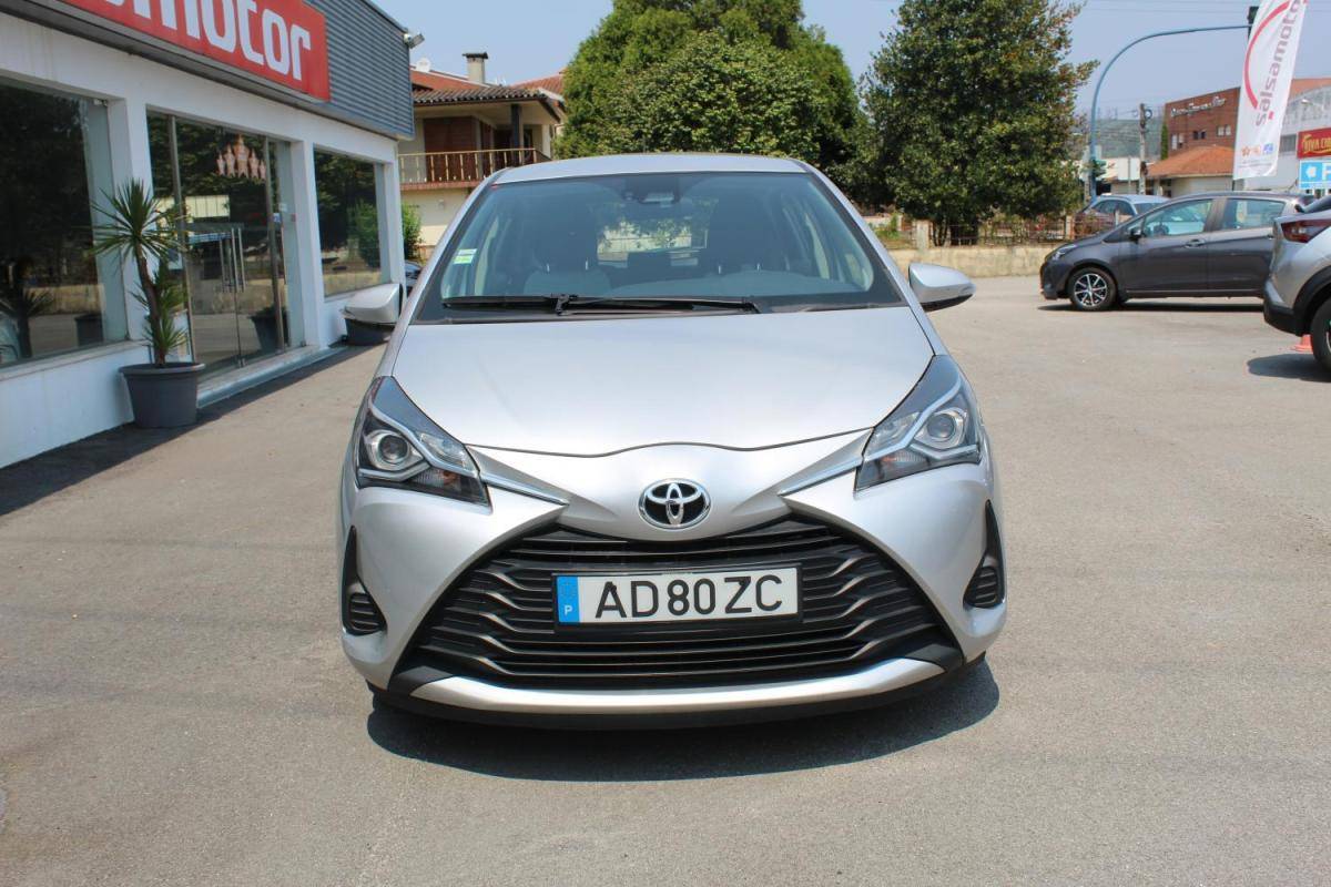 toyota-yaris-2020-gasolina-998cc
