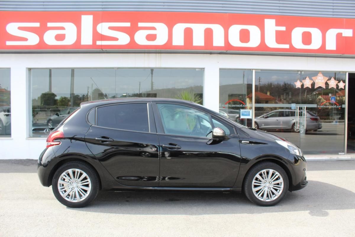 peugeot-208-2018-diesel-1560cc
