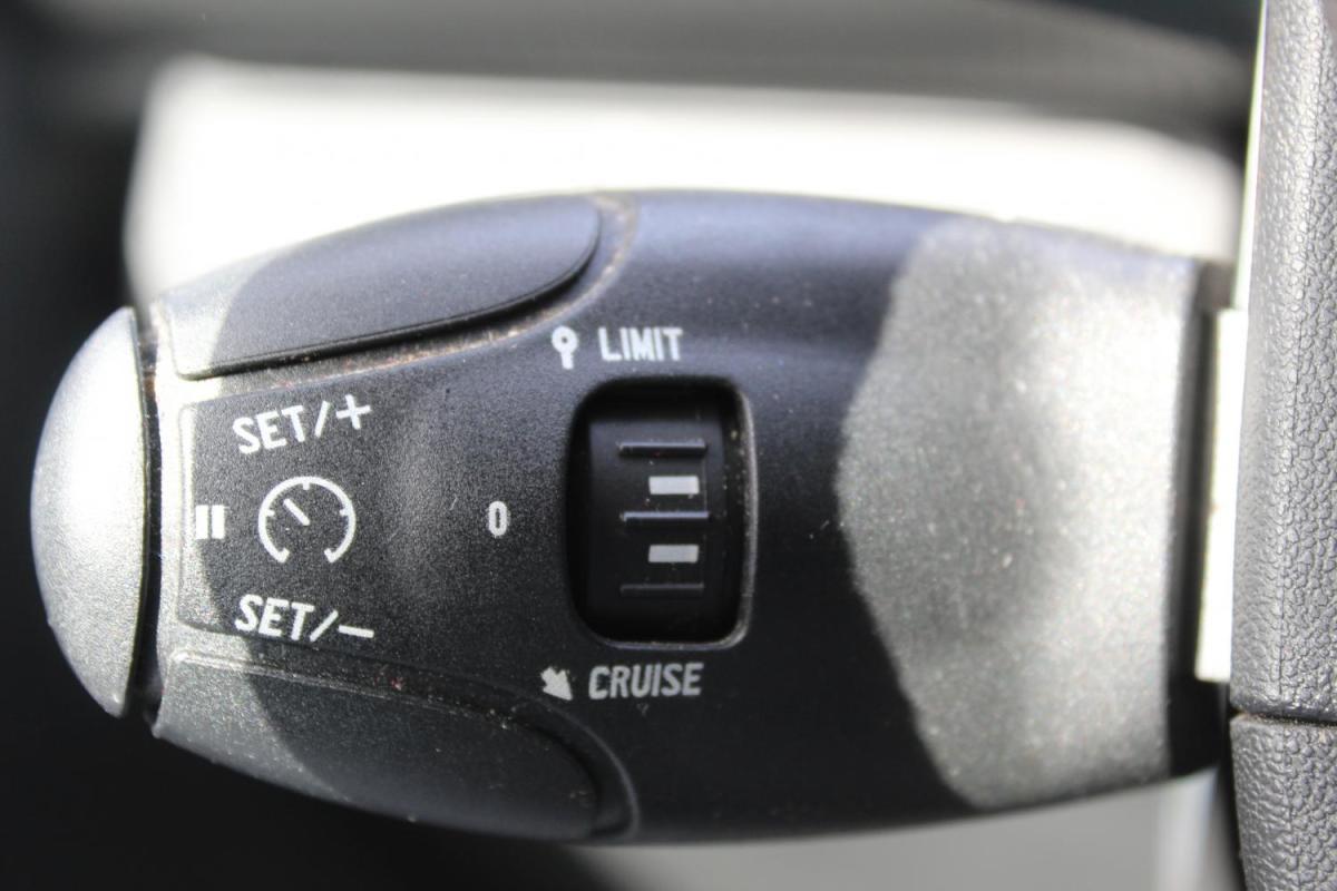 peugeot-208-2018-diesel-1560cc
