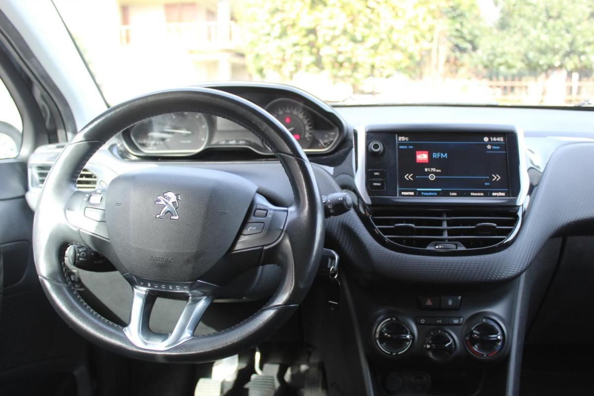 peugeot-208-2018-diesel-1560cc