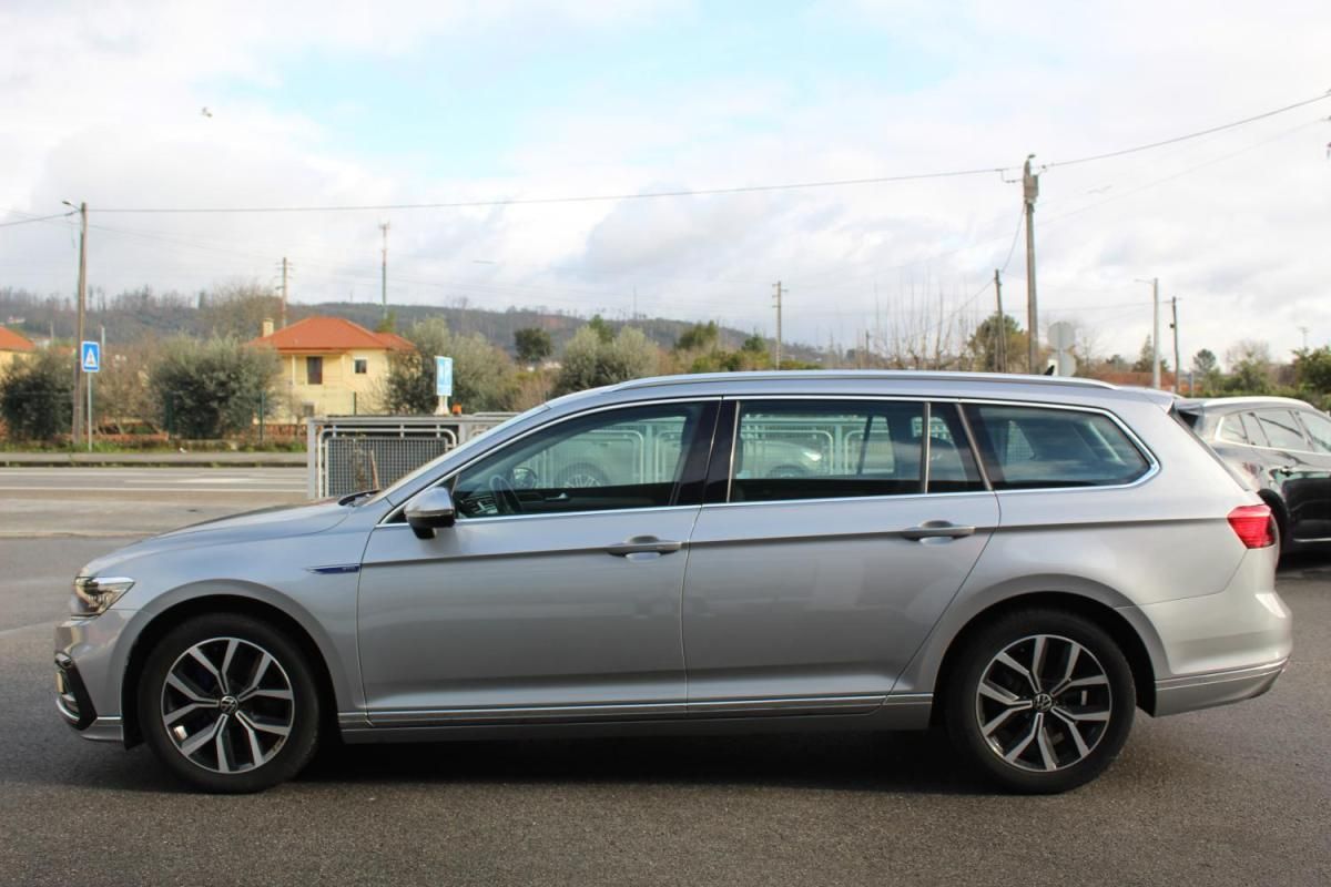 volkswagen-passat-variant-2021-hibrido-a-gasolina-1395cc