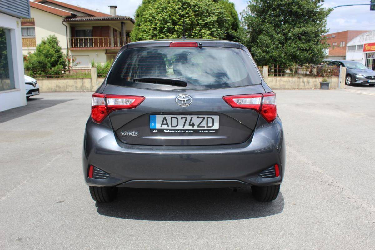 toyota-yaris-2020-gasolina-998cc