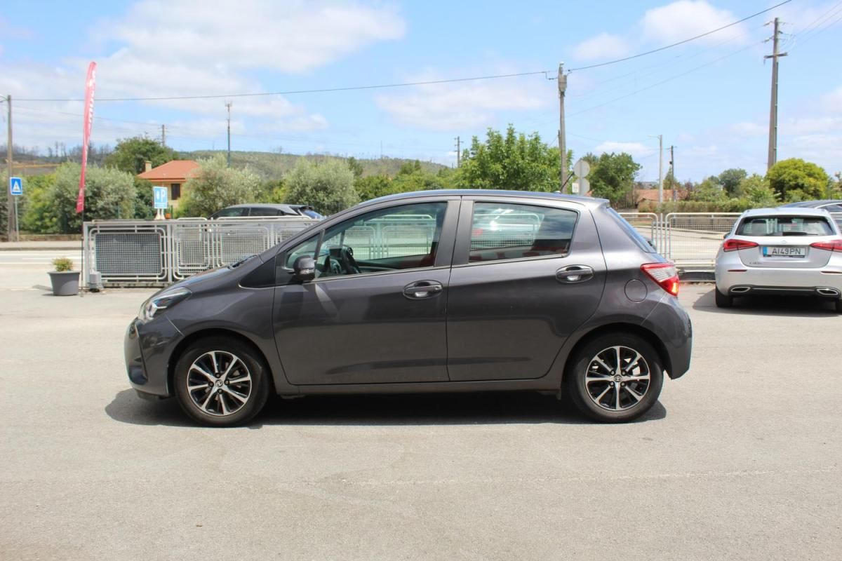 toyota-yaris-2020-gasolina-998cc