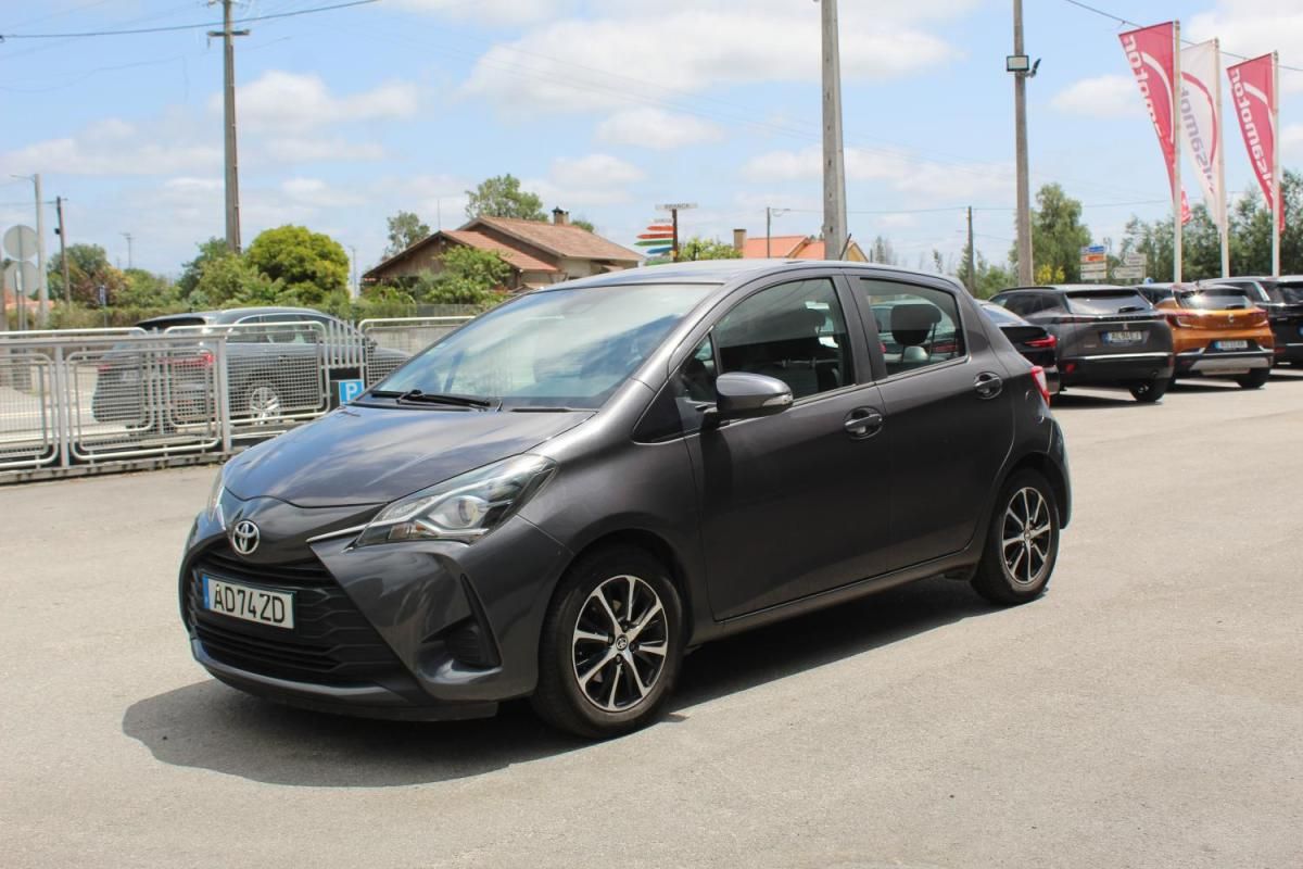 toyota-yaris-2020-gasolina-998cc