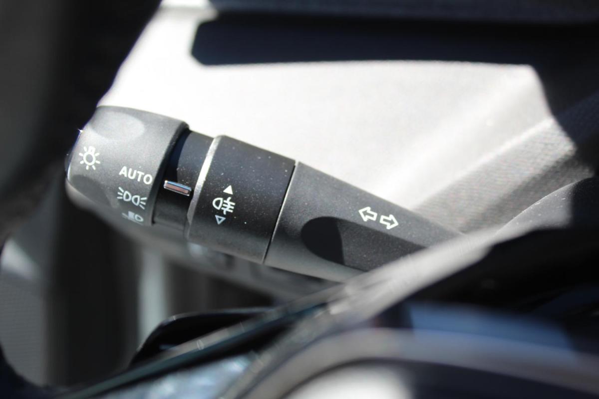 peugeot-408-2025-gasolina-1199cc
