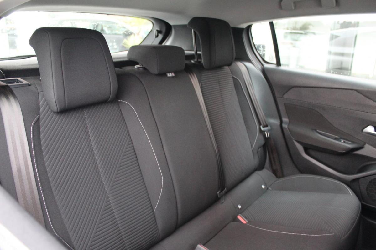 peugeot-308-2022-diesel-1499cc