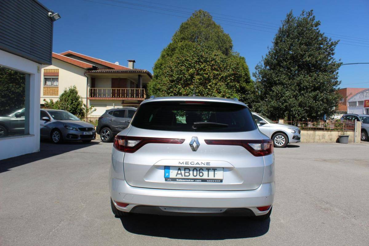 renault-megane-sport-tourer-2020-diesel-1461cc