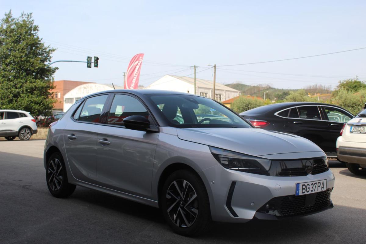 opel-corsa-2024-gasolina-1199cc