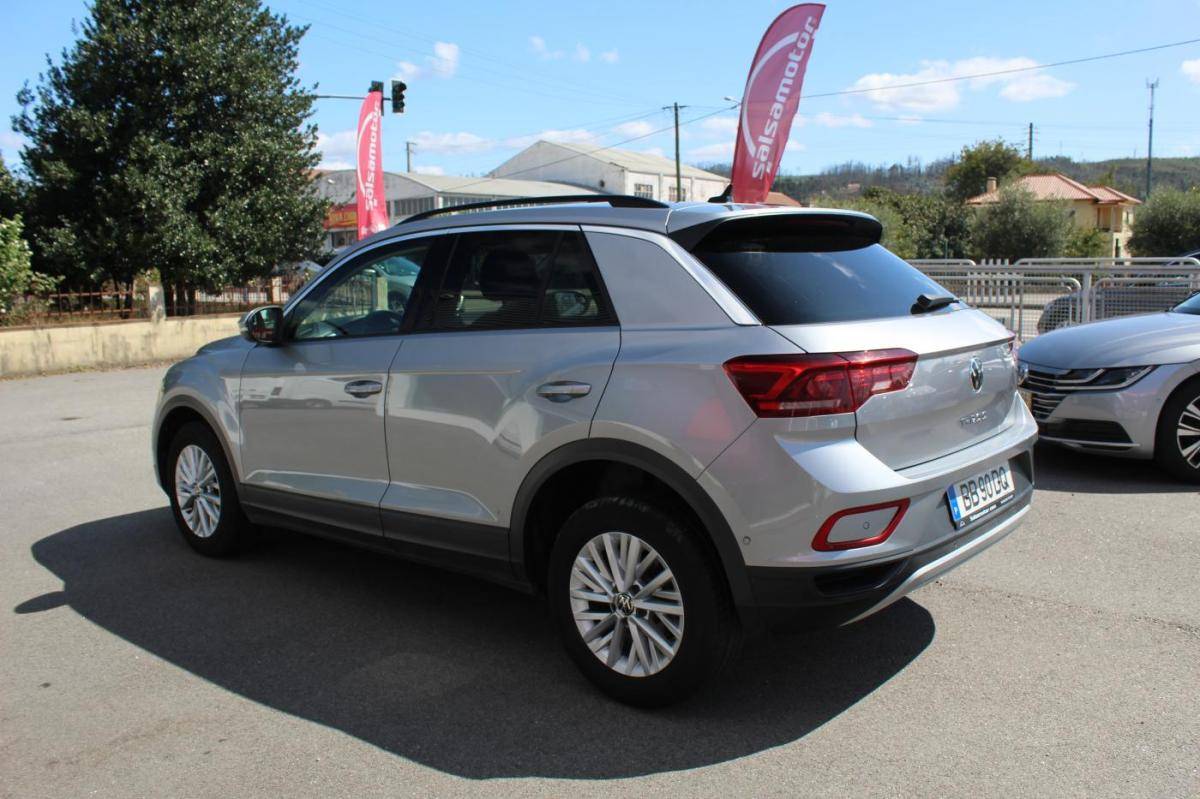 volkswagen-t-roc-2023-gasolina-999cc