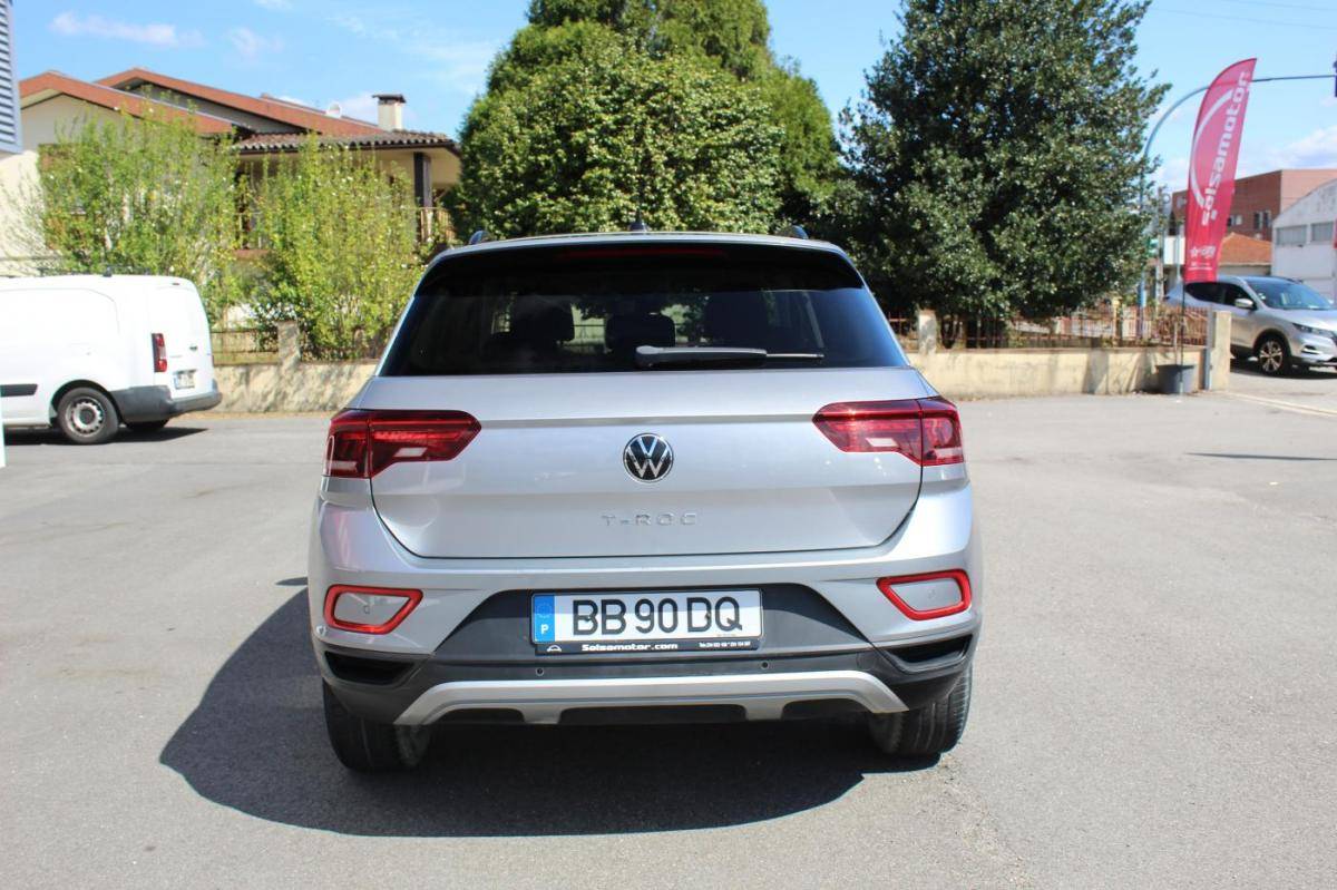 volkswagen-t-roc-2023-gasolina-999cc