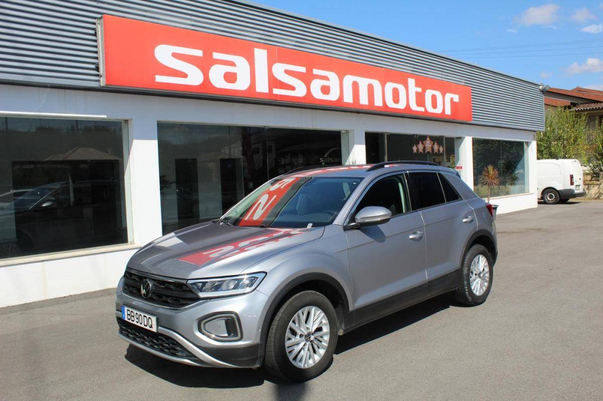 volkswagen-t-roc-2023-gasolina-999cc