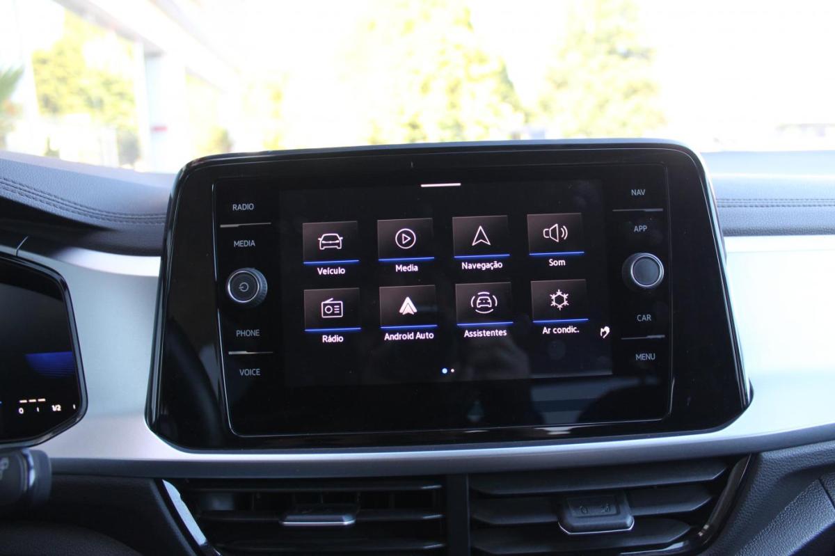 volkswagen-t-roc-2023-gasolina-999cc