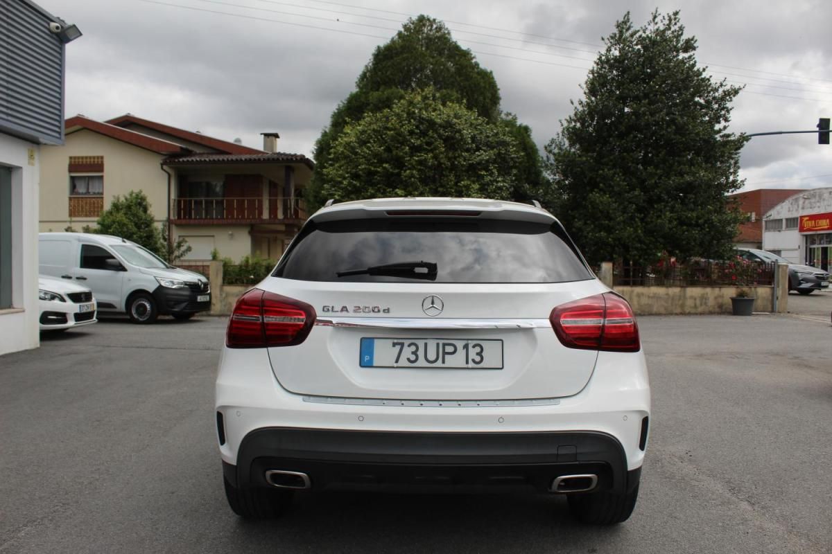 mercedes-benz-gla-2018-diesel-2143cc