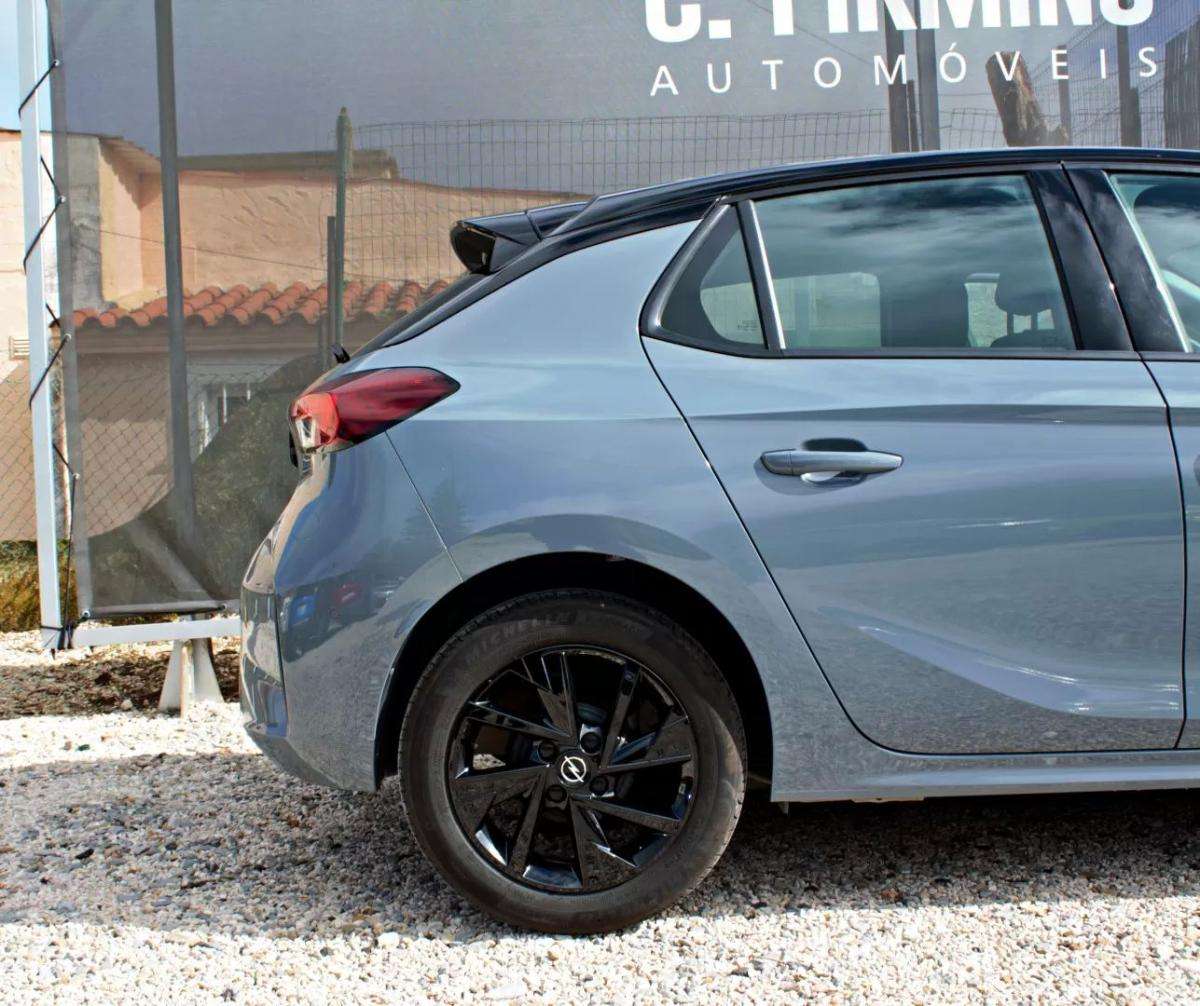 opel-corsa-2025-gasolina-1199cc