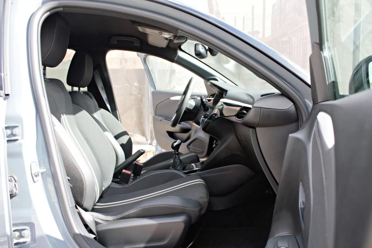 opel-corsa-2025-gasolina-1199cc