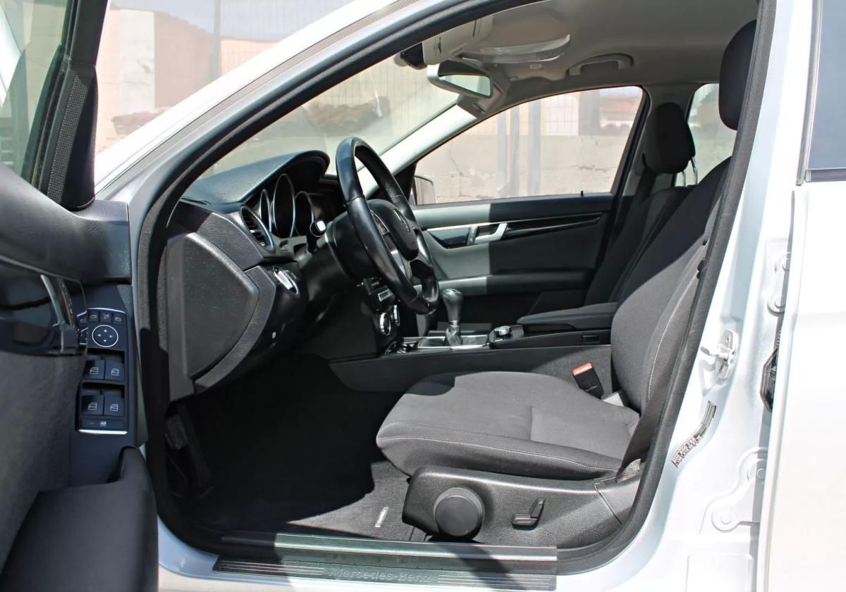 mercedes-benz-classe-c-2013-diesel-2143cc