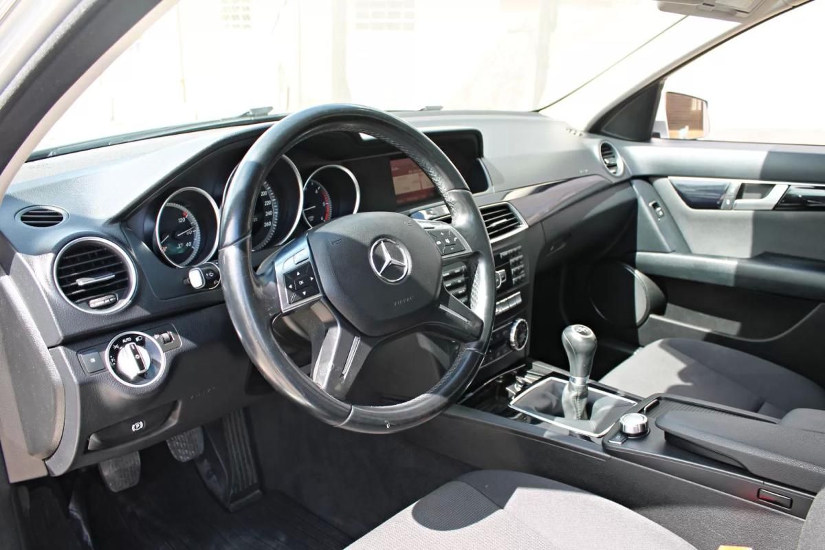mercedes-benz-classe-c-2013-diesel-2143cc