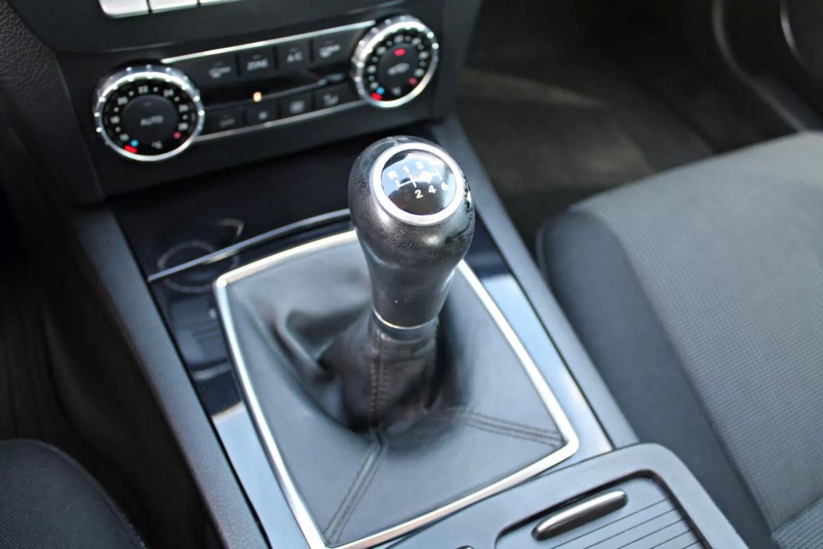 mercedes-benz-classe-c-2013-diesel-2143cc