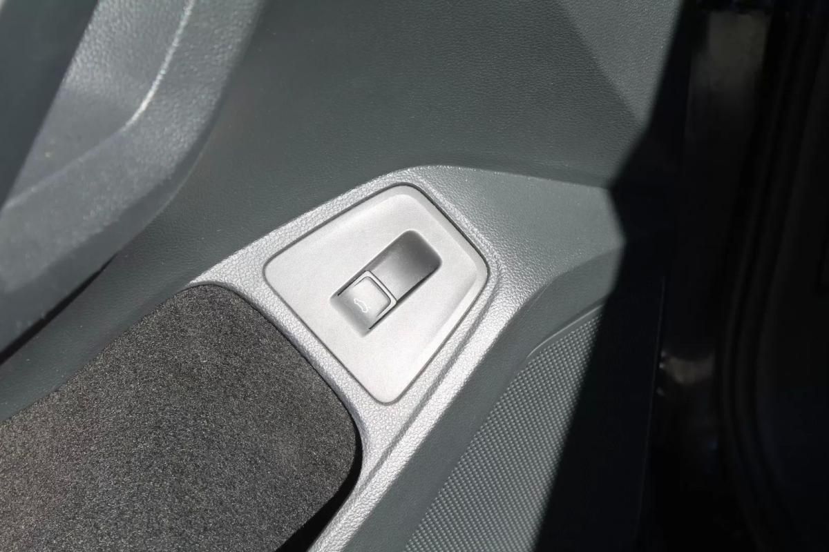 volkswagen-tiguan-allspace-2018-diesel-1968cc