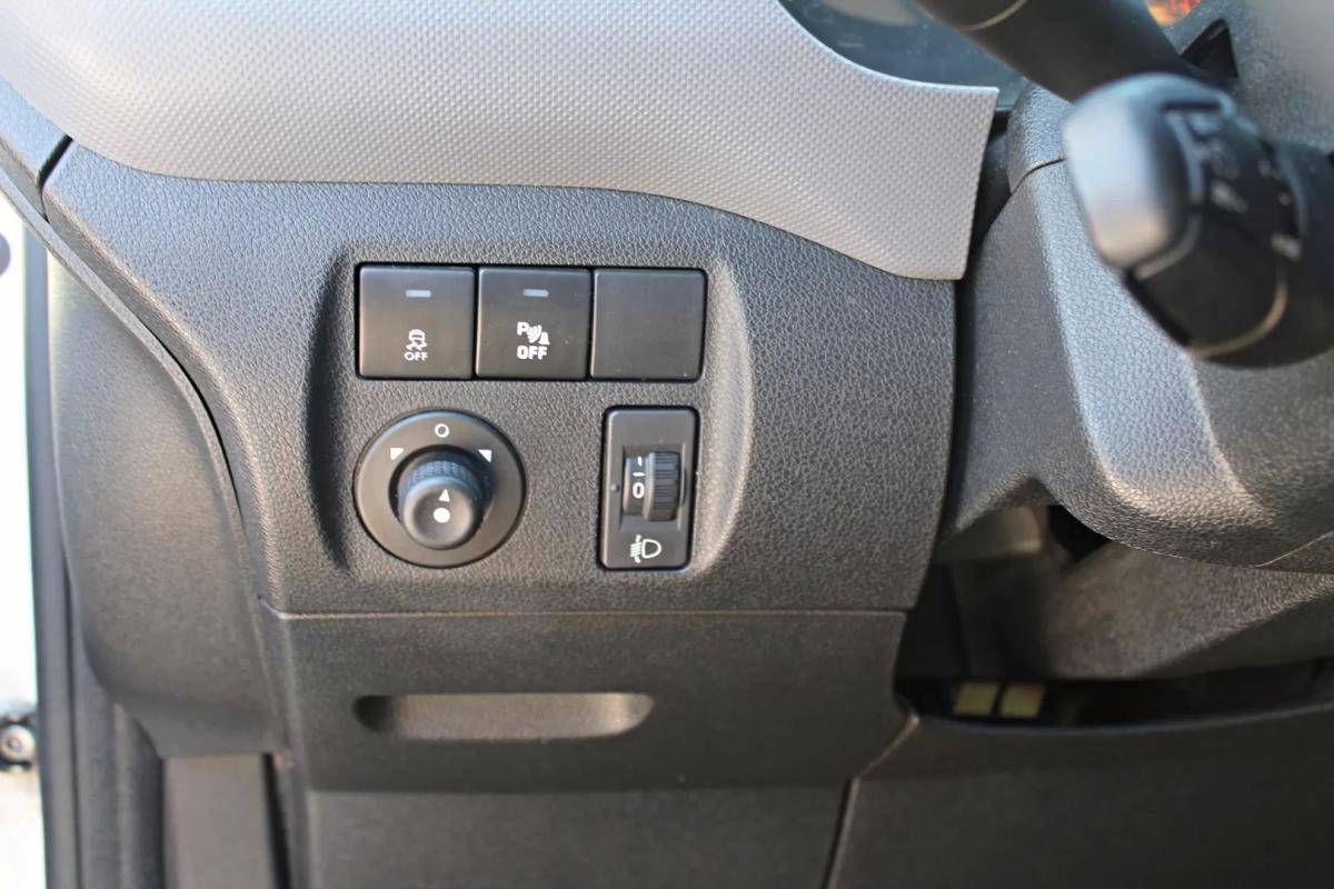 peugeot-partner-2015-diesel-1560cc