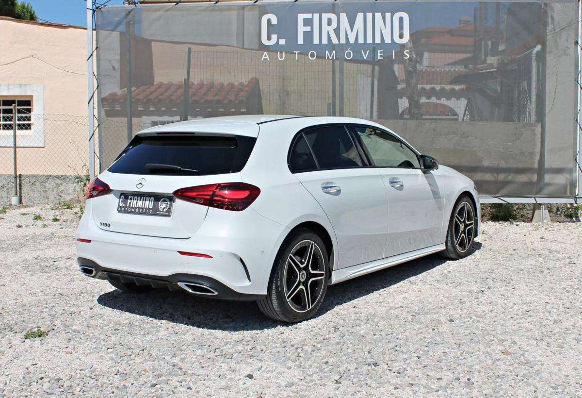 mercedes-benz-classe-a-2023-hibrido-a-gasolina-1332cc