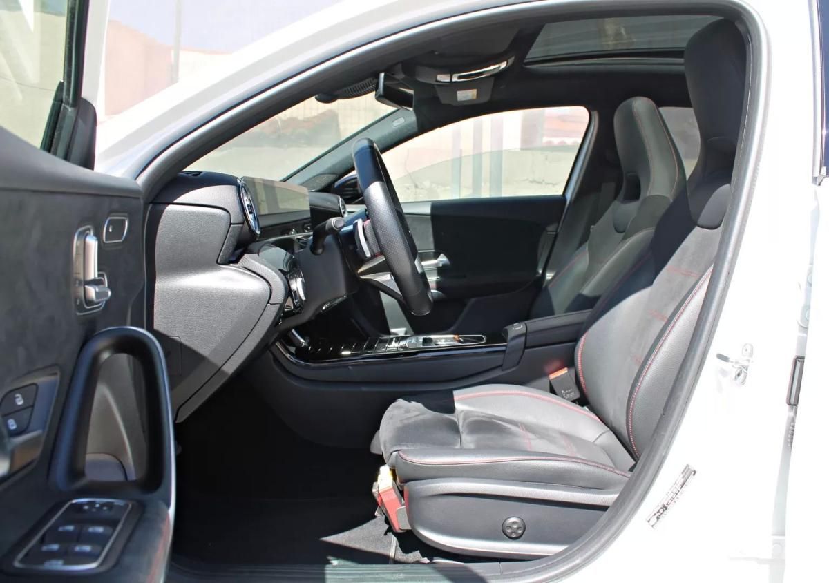 mercedes-benz-classe-a-2023-hibrido-a-gasolina-1332cc