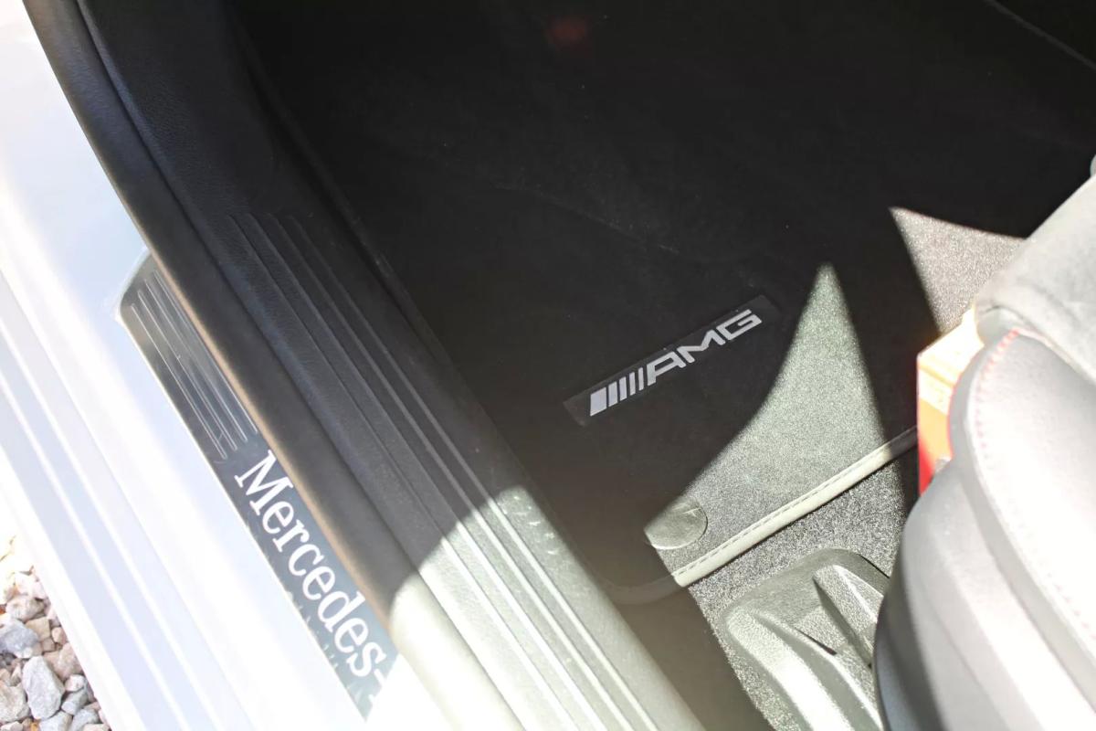mercedes-benz-classe-a-2023-hibrido-a-gasolina-1332cc