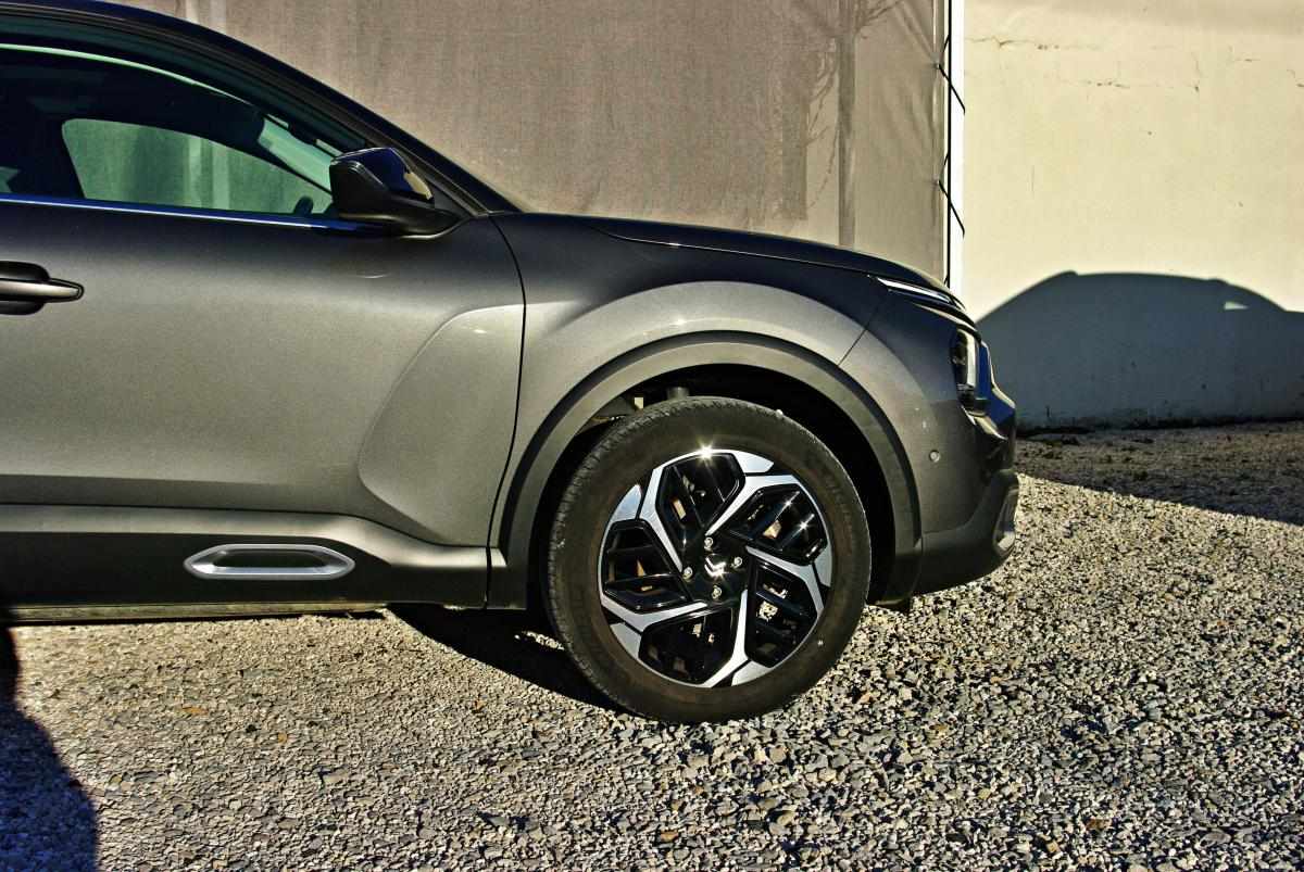 citroen-c4-2023-gasolina-1199cc
