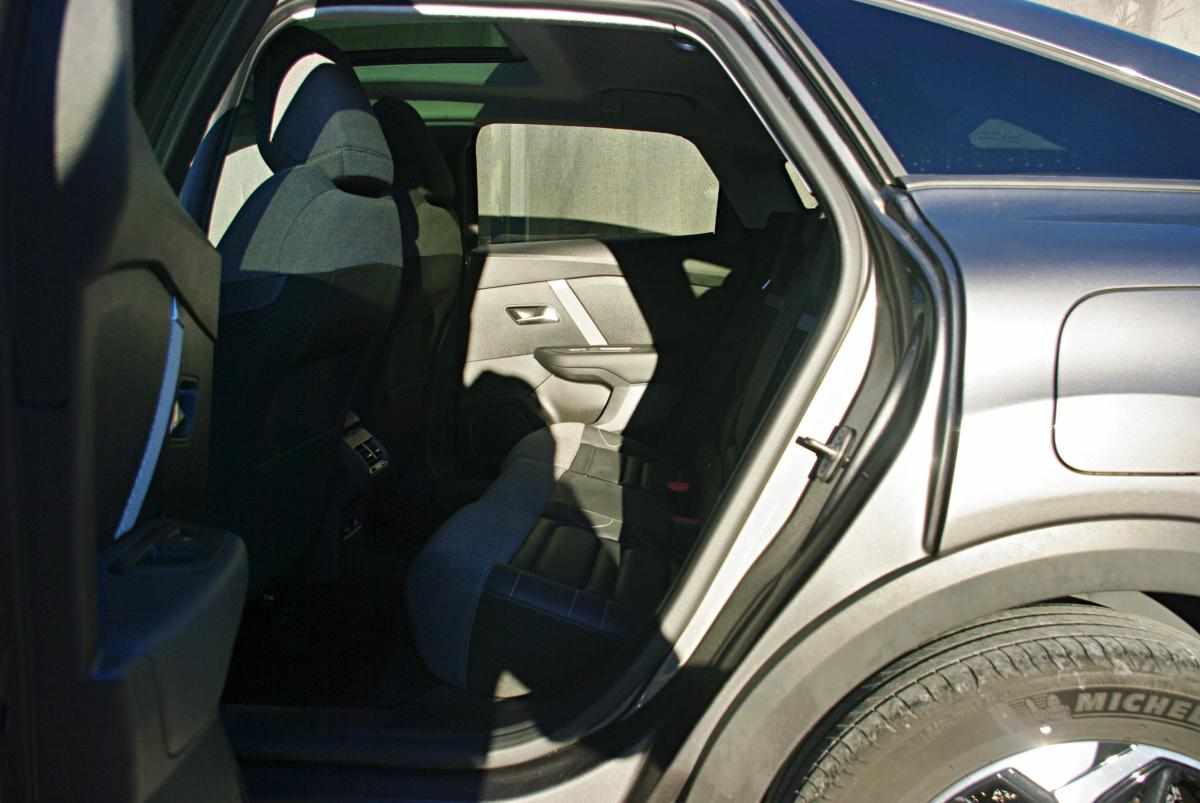 citroen-c4-2023-gasolina-1199cc