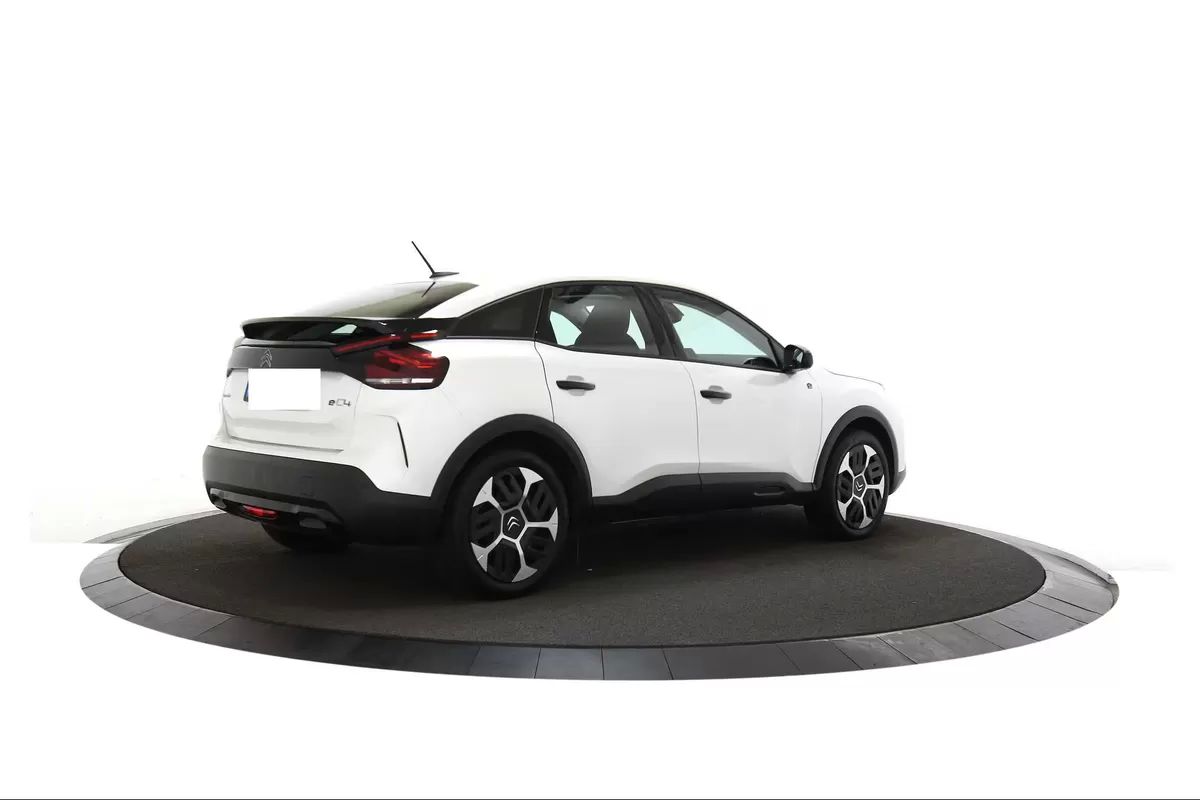 citroen-e-c4-2024-eletrico-0cc