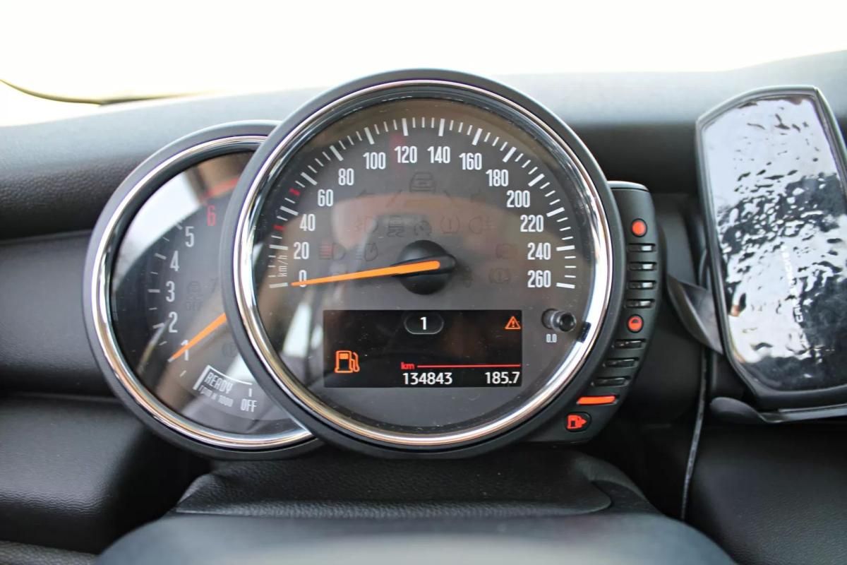 mini-coupe-2016-diesel-1496cc
