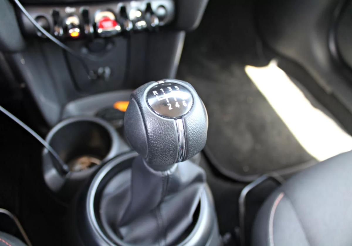 mini-coupe-2016-diesel-1496cc