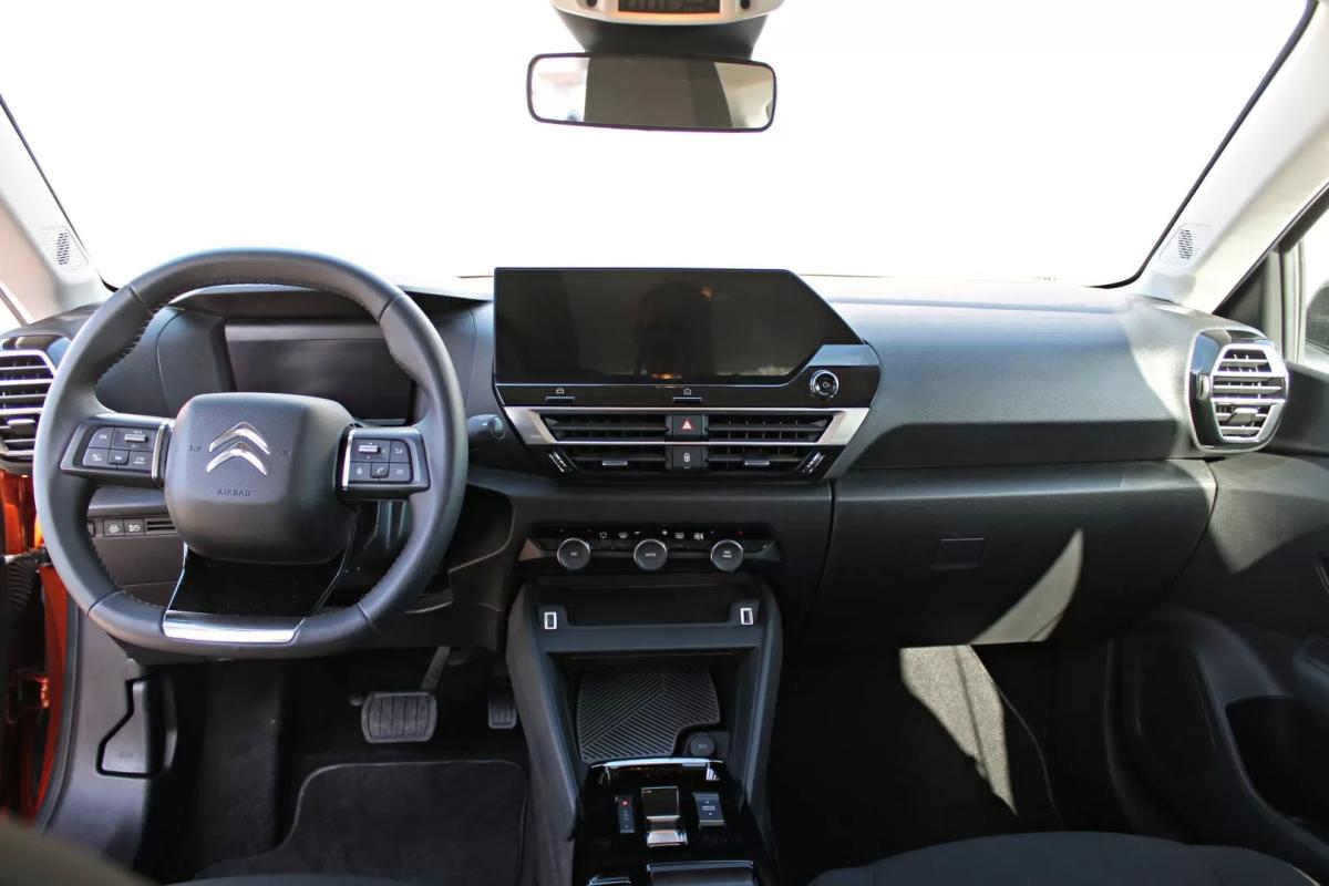 citroen-c4-2022-eletrico-200cc