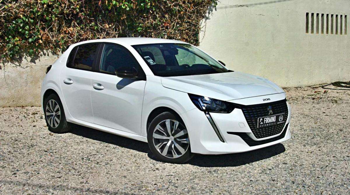 peugeot-208-2023-diesel-1499cc