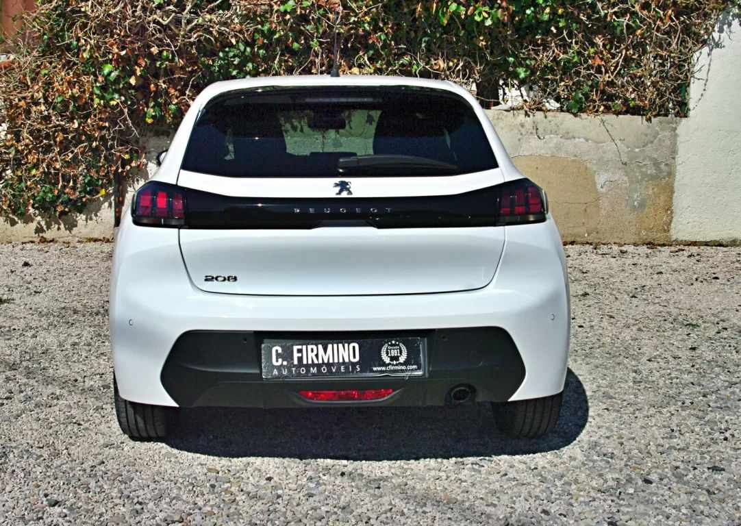 peugeot-208-2023-diesel-1499cc