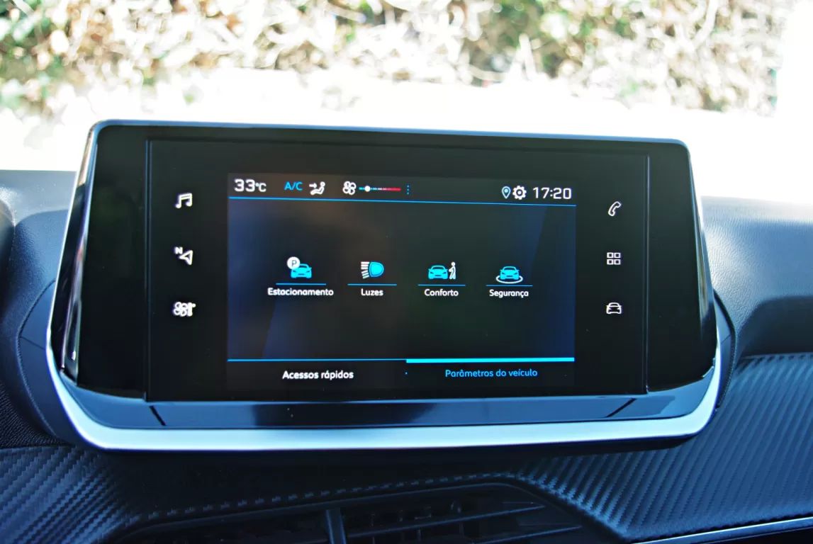 peugeot-208-2023-diesel-1499cc