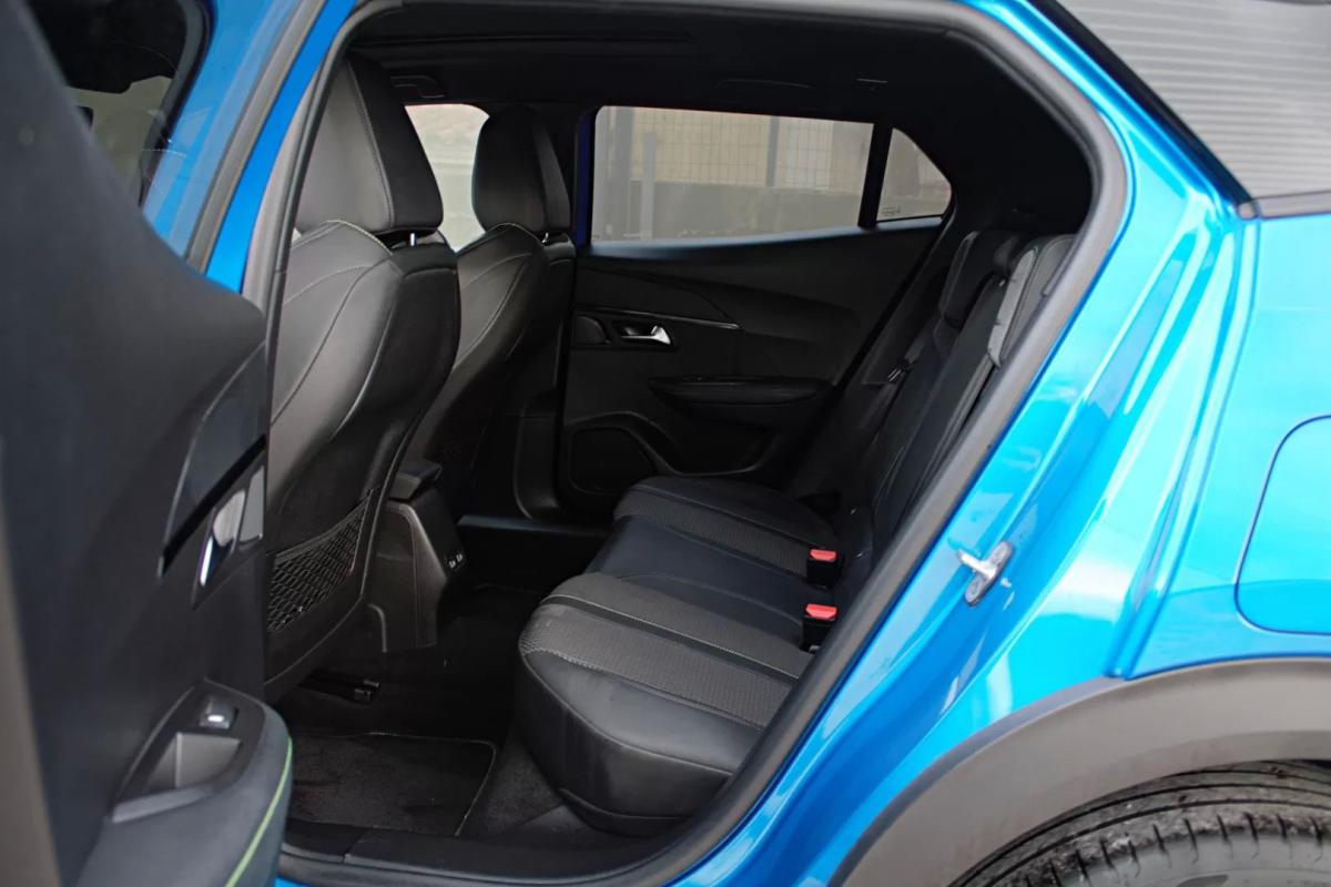 peugeot-2008-2022-gasolina-1199cc